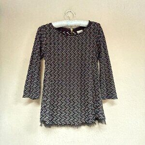 Anthropologie 9-HI5 STCL Women's Medium Bell Sleeve Blouse  Back Zip Geo Black